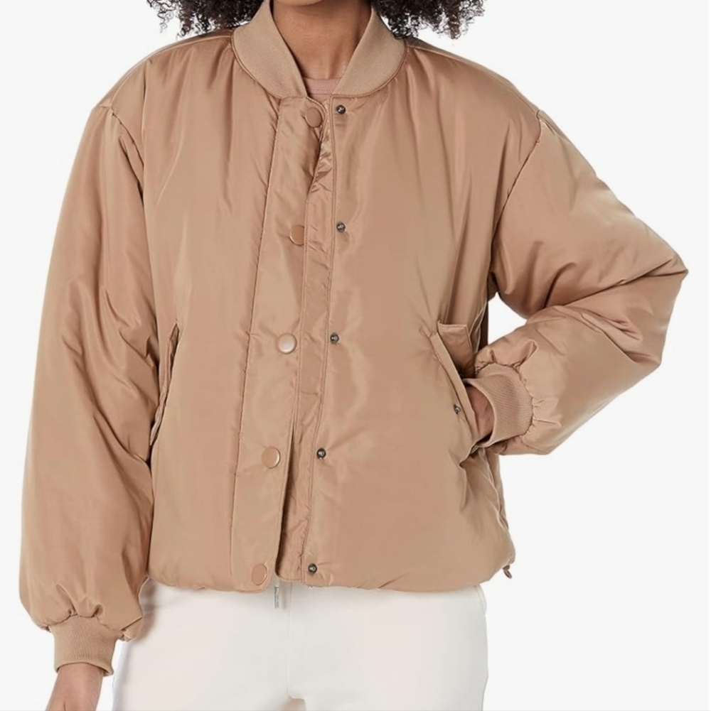 NWT AE Crop Bomber Jacket SzXL
